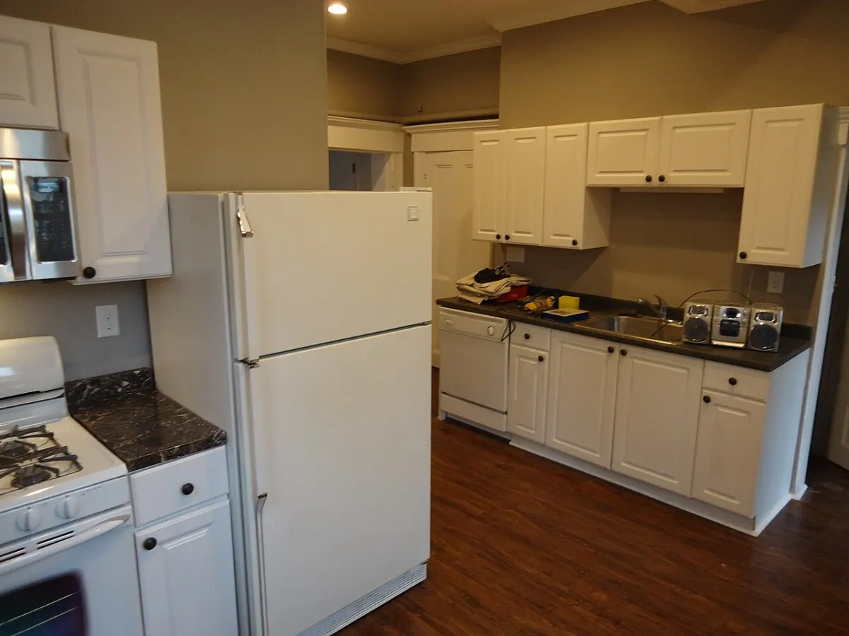 Rental Kitchen Refresh: 7 Affordable Upgrades Between Tenants